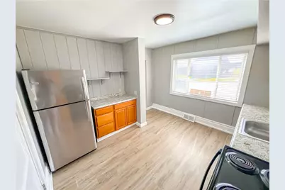 615 Broad St, Washington, PA 15301 - Photo 11