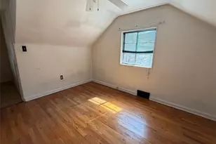 432 Mary St, Jeannette, PA 15644 - Photo 11