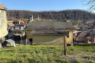 525 Franklin St, Freeport, PA 16229 - Photo 21