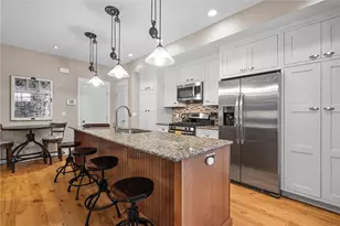 706 Ivy St, Pittsburgh, PA 15232 - Photo 9