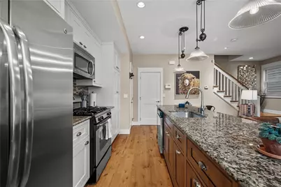 706 Ivy St Unit 2, Pittsburgh, PA 15232 - Photo 11