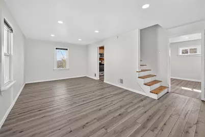 622 Ascension Dr, West Mifflin, PA 15122 - Photo 5