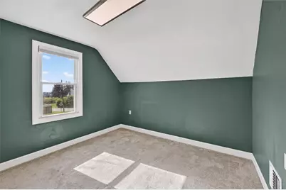 622 Ascension Dr, West Mifflin, PA 15122 - Photo 9