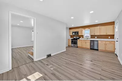 622 Ascension Dr, West Mifflin, PA 15122 - Photo 7