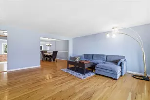 5391 Sagebrush Dr, Pittsburgh, PA 15236 - Photo 5