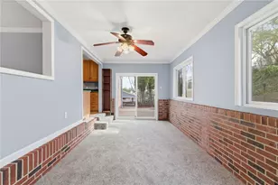 5391 Sagebrush Dr, Pittsburgh, PA 15236 - Photo 17