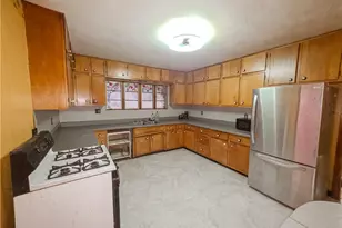 2911 Myer Blvd, McKeesport, PA 15132 - Photo 5