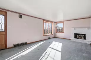 334 Jean Dr, Pittsburgh, PA 15236 - Photo 5