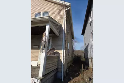 415 Sarah St, Aliquippa, PA 15001 - Photo 3