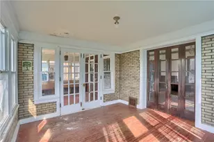 417 E Moody Ave, New Castle, PA 16105 - Photo 9