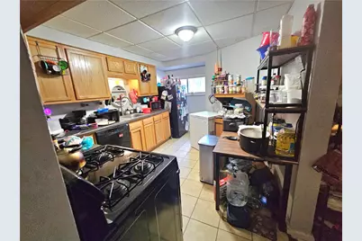 1962 Straubs Ln, Pittsburgh, PA 15212 - Photo 11