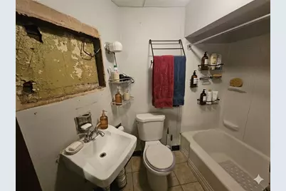 1962 Straubs Ln, Pittsburgh, PA 15212 - Photo 13