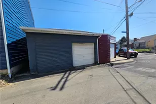 1962 Straubs Ln, Pittsburgh, PA 15212 - Photo 35