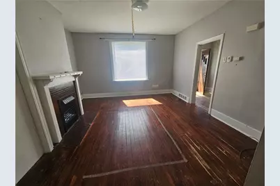 1962 Straubs Ln, Pittsburgh, PA 15212 - Photo 5