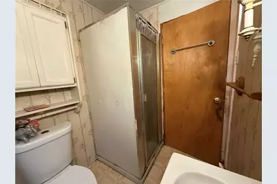 727 Thompson Str, Turtle Creek, PA 15145 - Photo 9