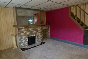 727 Thompson St, Turtle Creek, PA 15145 - Photo 5