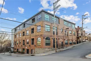 622 Gross St, Pittsburgh, PA 15224 - Photo 1
