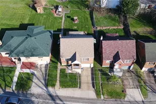 123 E Mifflin St, Whitaker, PA 15120 - Photo 23