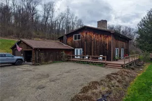 1240 Martin Rd, Kiskiminetas Township, PA 15613 - Photo 3