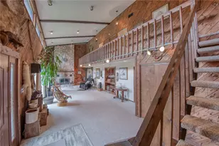 1240 Martin Rd, Kiskiminetas Township, PA 15613 - Photo 13