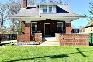 17 S Johnson Rd, Houston, PA 15342 - Photo 1