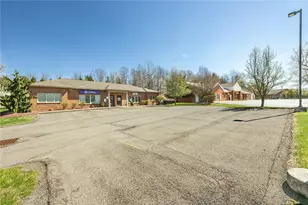 204 Spruce Dr, Slippery Rock, PA 16057 - Photo 9