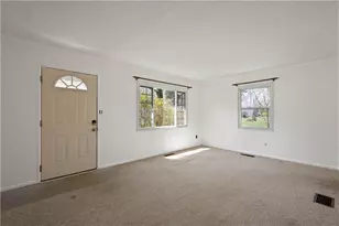 2497 Victoria Dr, Hampton, PA 15101 - Photo 7