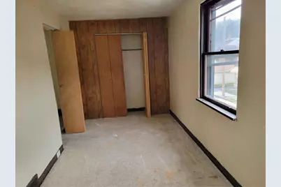 811 10th St, Stowe Township, PA 15136 - Photo 11