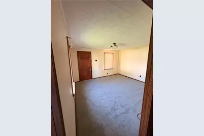 168 Main St, Brownsville, PA 15417 - Photo 17