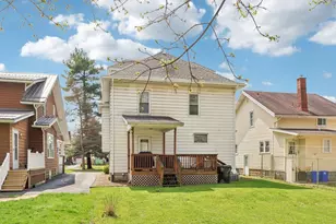 407 Laurel Blvd, New Castle, PA 16101 - Photo 25