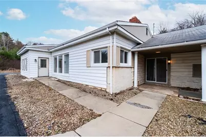 3030 Wilmington Rd, Neshannock Township, PA 16105 - Photo 5