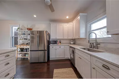 833 Flemington St, Pittsburgh, PA 15217 - Photo 5