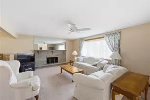 705 Willruth Dr, Pittsburgh, PA 15101 - Photo 5