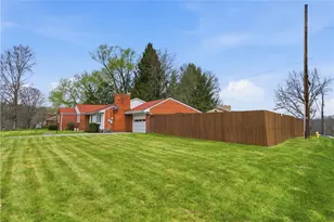 705 Willruth Dr, Pittsburgh, PA 15101 - Photo 3