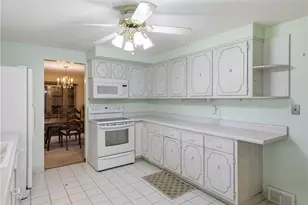 705 Willruth Dr, Pittsburgh, PA 15101 - Photo 11