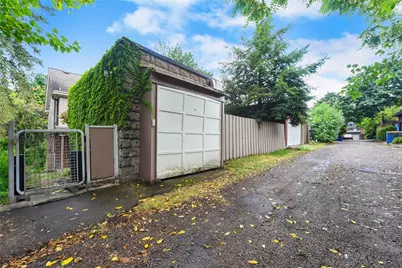 203 Elysian Street, Pittsburgh, PA 15206 - Photo 39