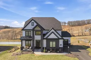 115 Amaryllis Ln, Marshall, PA 15005 - Photo 1