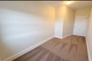 106 Emerson St, Vandergrift, PA 15690 - Photo 17