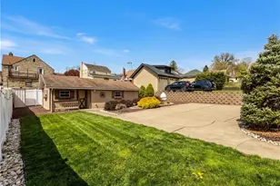 513 McCoy Rd, Stowe Township, PA 15136 - Photo 31