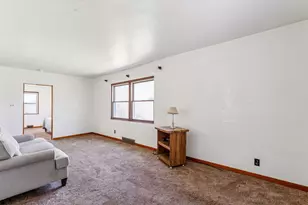 1173 Harmony Rd, Baden, PA 15005 - Photo 7