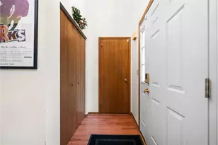 58 Monmouth Dr, Cranberry Township, PA 16066 - Photo 5