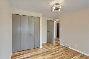 201 E Hazelcroft Ave, New Castle, PA 16105 - Photo 21