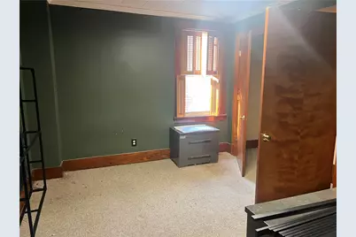 153 Locust St, Ambridge, PA 15003 - Photo 11