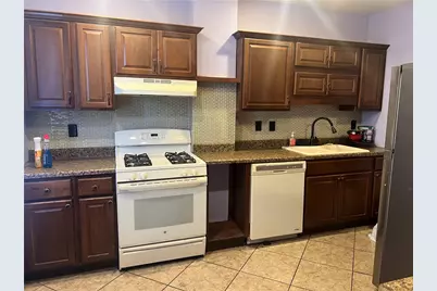 153 Locust St, Ambridge, PA 15003 - Photo 5