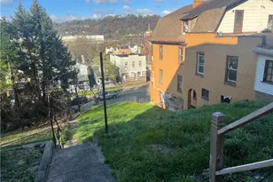 153 Locust St, Ambridge, PA 15003 - Photo 19