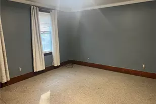 153 Locust St, Ambridge, PA 15003 - Photo 9