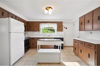 152 Valley Ave, Carroll Twp, PA 15063 - Photo 9