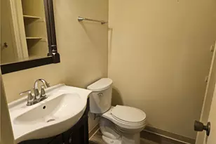 909 Chapel Rd, Center Township, PA 15061 - Photo 7