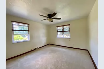 4706 Brownsville Road, Pittsburgh, PA 15236 - Photo 11