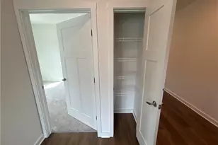 121 July Dr, City of But SW, PA 16002 - Photo 9